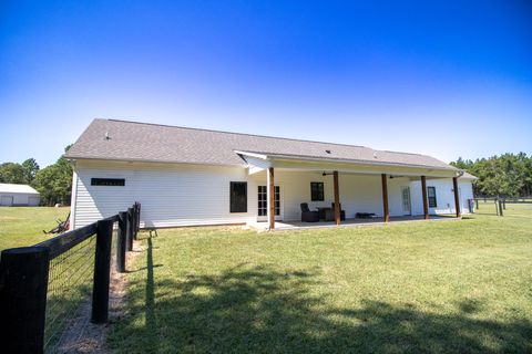 Tiny photo for 571 Oak Ridge Club Road, Windsor, SC 29856 (MLS # 219520)