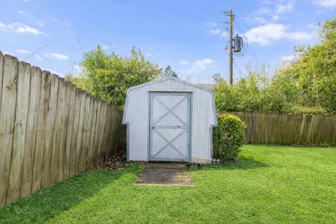 Tiny photo for 64 Woodlawn Lane, North Augusta, SC 29841 (MLS # 222138)