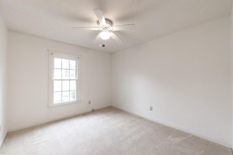 Tiny photo for 64 Woodlawn Lane, North Augusta, SC 29841 (MLS # 222138)