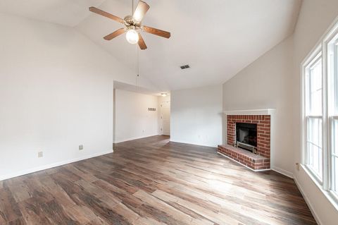 Tiny photo for 64 Woodlawn Lane, North Augusta, SC 29841 (MLS # 222138)