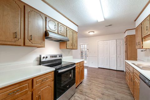 Tiny photo for 64 Woodlawn Lane, North Augusta, SC 29841 (MLS # 222138)