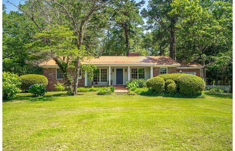 Photo of 1178 Wire Road, Aiken, SC 29805 (MLS # 223075)