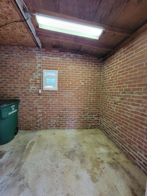 Tiny photo for 129 Virginia Avenue, Barnwell, SC 29812 (MLS # 220569)