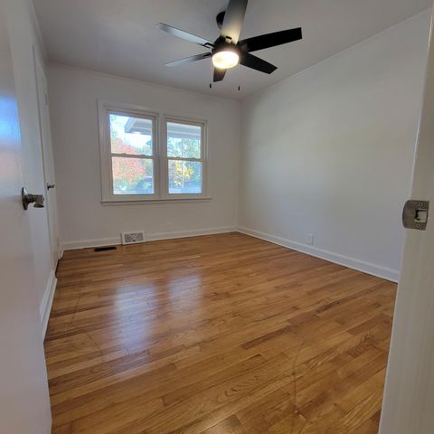 Tiny photo for 129 Virginia Avenue, Barnwell, SC 29812 (MLS # 220569)