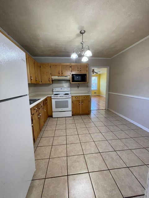 Tiny photo for 919 Mockingbird Lane, Aiken, SC 29803 (MLS # 219806)