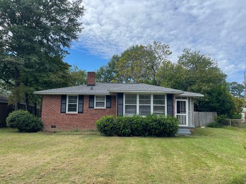 Photo of 919 Mockingbird Lane, Aiken, SC 29803 (MLS # 219806)