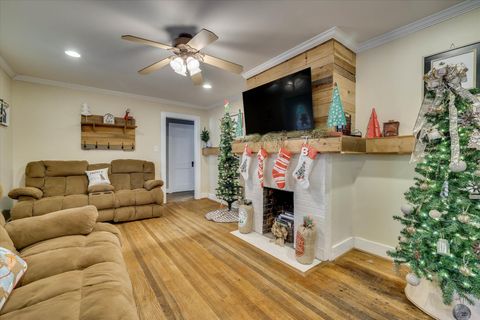 Tiny photo for 336 Wigfall Street, Edgefield, SC 29824 (MLS # 220679)