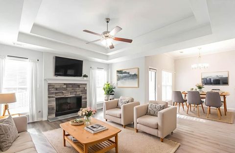 Tiny photo for 462 Country Glen Avenue, Graniteville, SC 29829 (MLS # 221204)