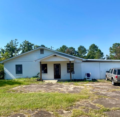 Photo of 1028 New Holland Road, Aiken, SC 29805 (MLS # 219362) Photo of 1028 New Holland Road, Aiken, SC 29805 (MLS # 219362)