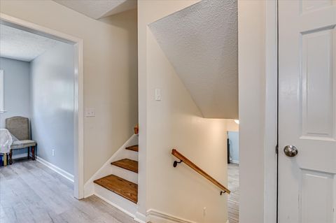 Tiny photo for 603 Oakdale Avenue, North Augusta, SC 29841 (MLS # 221756)