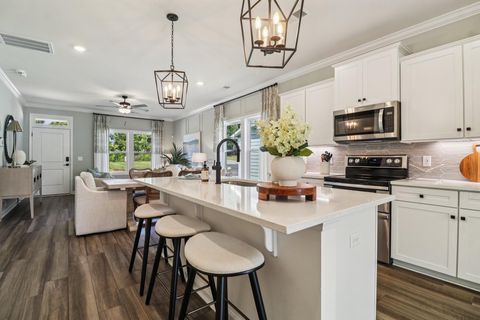 Tiny photo for 801 Brisbane Court, Graniteville, SC 29829 (MLS # 218727)
