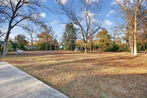 Tiny photo for 41 Mansfield Drive, Williston, SC 29853 (MLS # 220693)