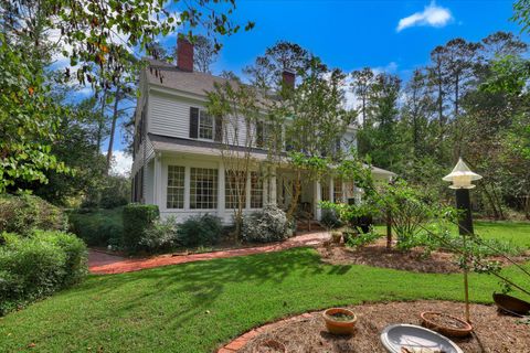Tiny photo for 621 Meeting Street Road, Edgefield, SC 29824 (MLS # 219977)