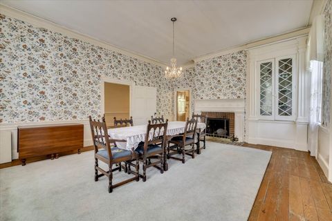 Tiny photo for 621 Meeting Street Road, Edgefield, SC 29824 (MLS # 219977)