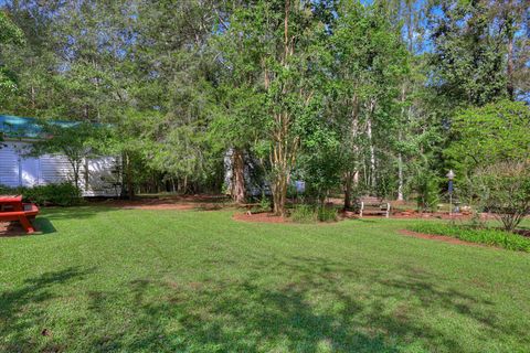 Tiny photo for 621 Meeting Street Road, Edgefield, SC 29824 (MLS # 219977)