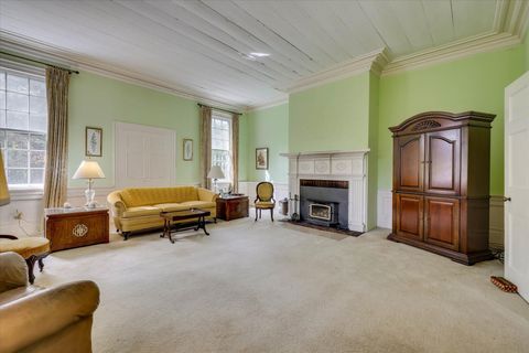 Tiny photo for 621 Meeting Street Road, Edgefield, SC 29824 (MLS # 219977)