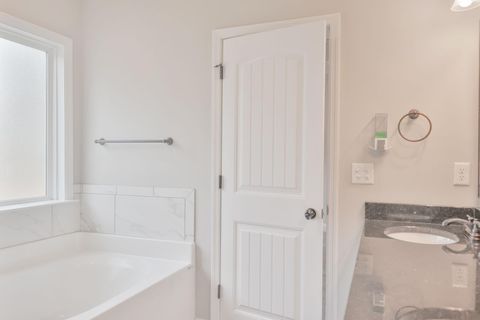 Tiny photo for 511 Old Sudlow Lake Road, North Augusta, SC 29841 (MLS # 221571)