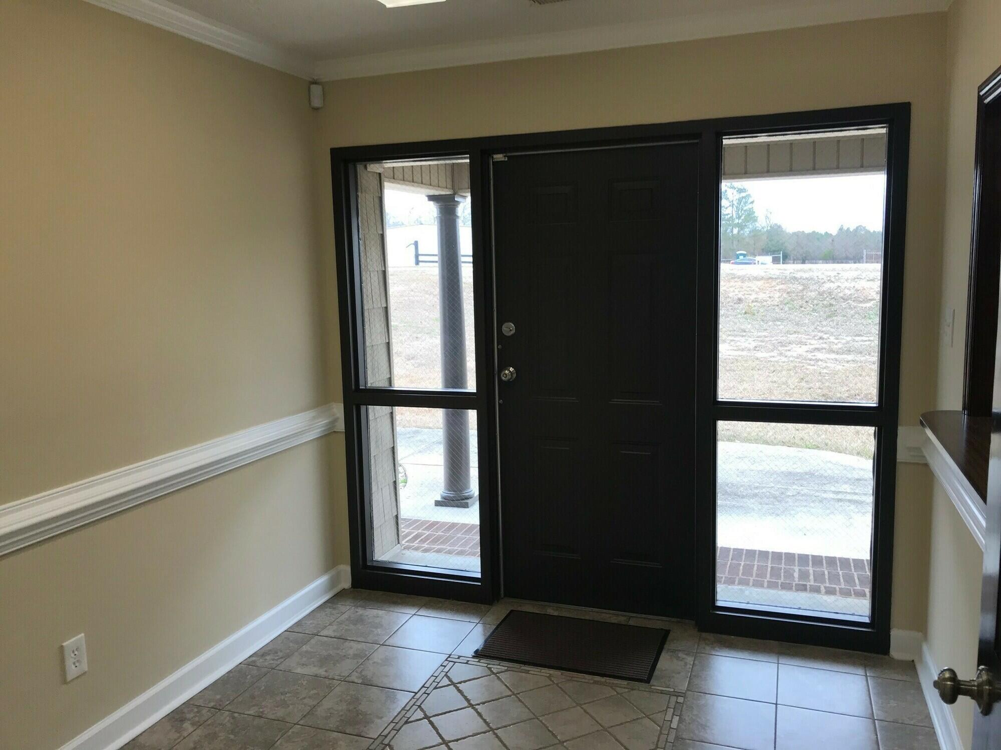 1598 Columbia Highway N