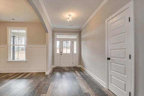 Tiny photo for 916 Walker Pointe Drive, Grovetown, GA 30813 (MLS # 220554)