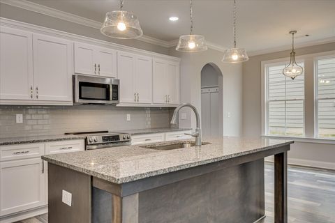 Tiny photo for 916 Walker Pointe Drive, Grovetown, GA 30813 (MLS # 220554)