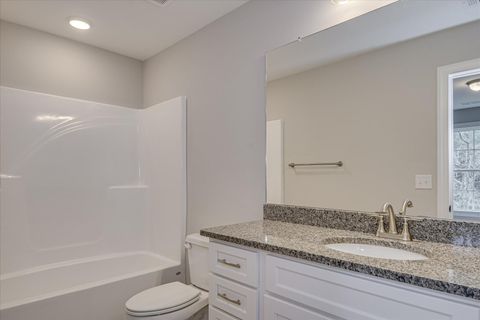 Tiny photo for 916 Walker Pointe Drive, Grovetown, GA 30813 (MLS # 220554)