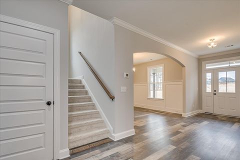 Tiny photo for 916 Walker Pointe Drive, Grovetown, GA 30813 (MLS # 220554)