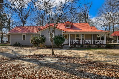 Photo of 384 West Road, Aiken, SC 29801 (MLS # 221210)