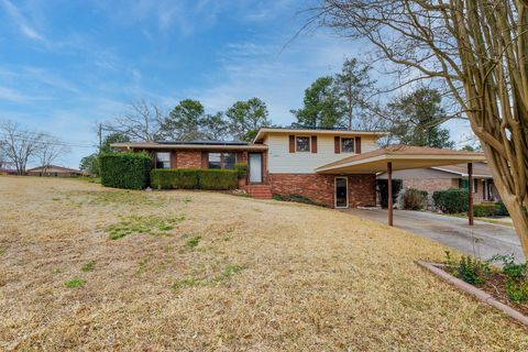 Photo of 1022 Mckenzie Street, North Augusta, SC 29841 (MLS # 222011)