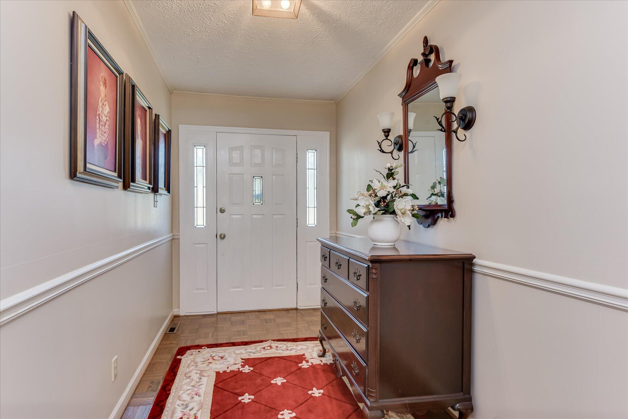 104 Foxhunt Drive