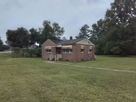 Photo of 4058 Bluff Road, Allendale, SC 29810 (MLS # 217744) Photo of 4058 Bluff Road, Allendale, SC 29810 (MLS # 217744)