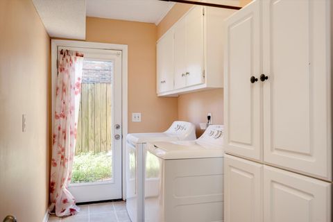 Tiny photo for 715 Hammond Drive, North Augusta, SC 29841 (MLS # 221082)