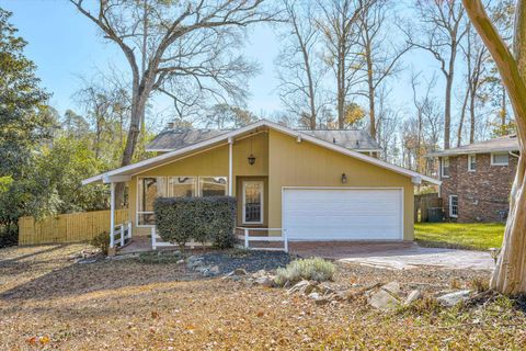 Photo of 715 Hammond Drive, North Augusta, SC 29841 (MLS # 221082)
