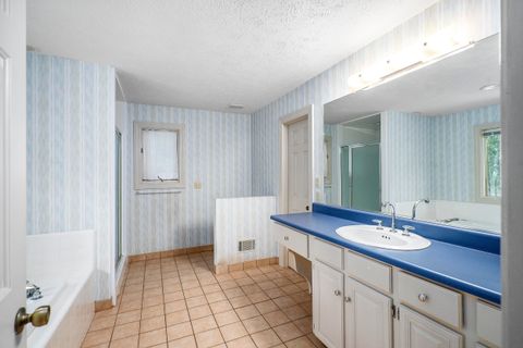 Tiny photo for 1129 Bellreive Dr Dr, Aiken, SC 29803 (MLS # 219804)