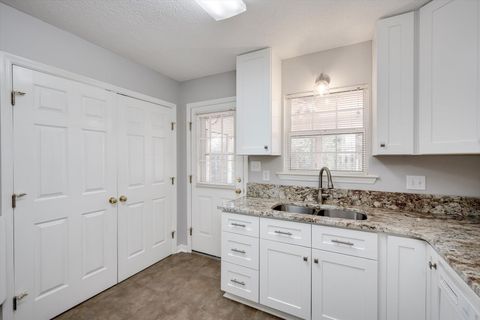 Tiny photo for 106 Rutherford Place, Aiken, SC 29803 (MLS # 220565)