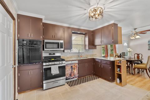 Tiny photo for 192 Marcia Street, Williston, SC 29853 (MLS # 217044)