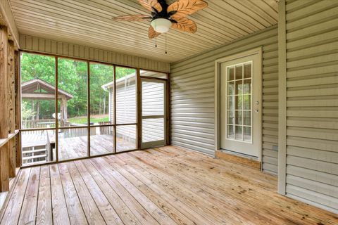 Tiny photo for 113 Oriole Road, Ninety Six, SC 29666 (MLS # 219958)