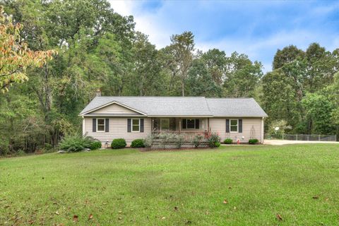 Photo of 113 Oriole Road, Ninety Six, SC 29666 (MLS # 219958)