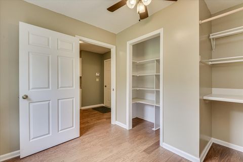 Tiny photo for 113 Oriole Road, Ninety Six, SC 29666 (MLS # 219958)