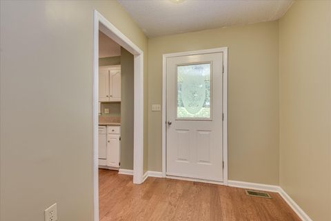 Tiny photo for 113 Oriole Road, Ninety Six, SC 29666 (MLS # 219958)