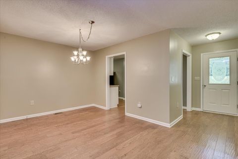 Tiny photo for 113 Oriole Road, Ninety Six, SC 29666 (MLS # 219958)