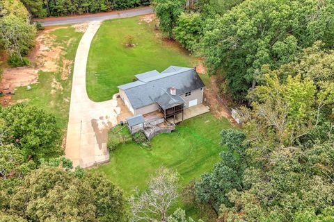 Tiny photo for 113 Oriole Road, Ninety Six, SC 29666 (MLS # 219958)