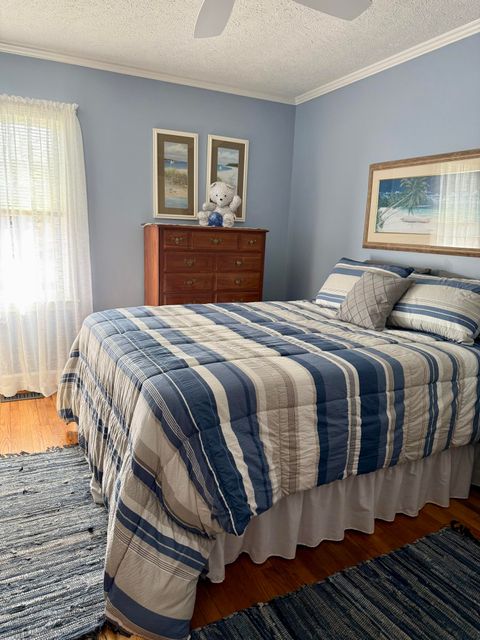 Tiny photo for 543 Jeter Street, Edgefield, SC 29824 (MLS # 221896)