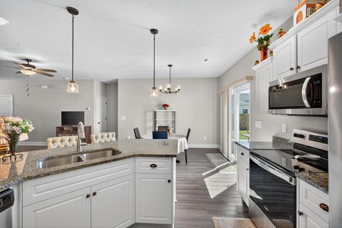 Tiny photo for 401 Fox Haven Drive, Aiken, SC 29803 (MLS # 219828)