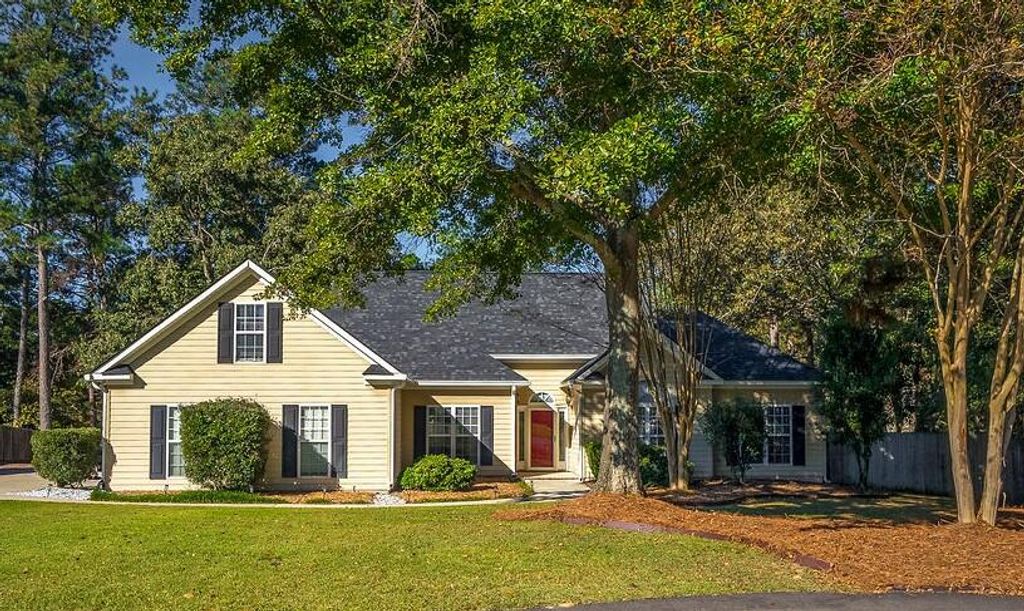 Photo for 215 Ironbark Court, Aiken, SC 29803 (MLS # 220095)