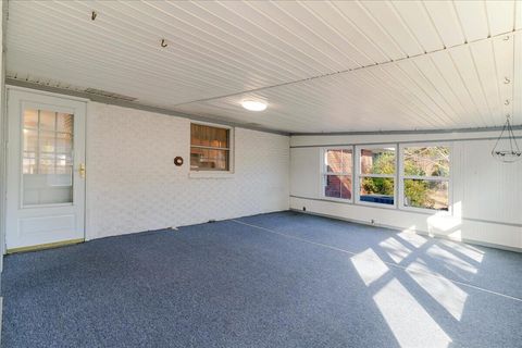 Tiny photo for 202 Old Whiskey Road N, New Ellenton, SC 29809 (MLS # 220573)