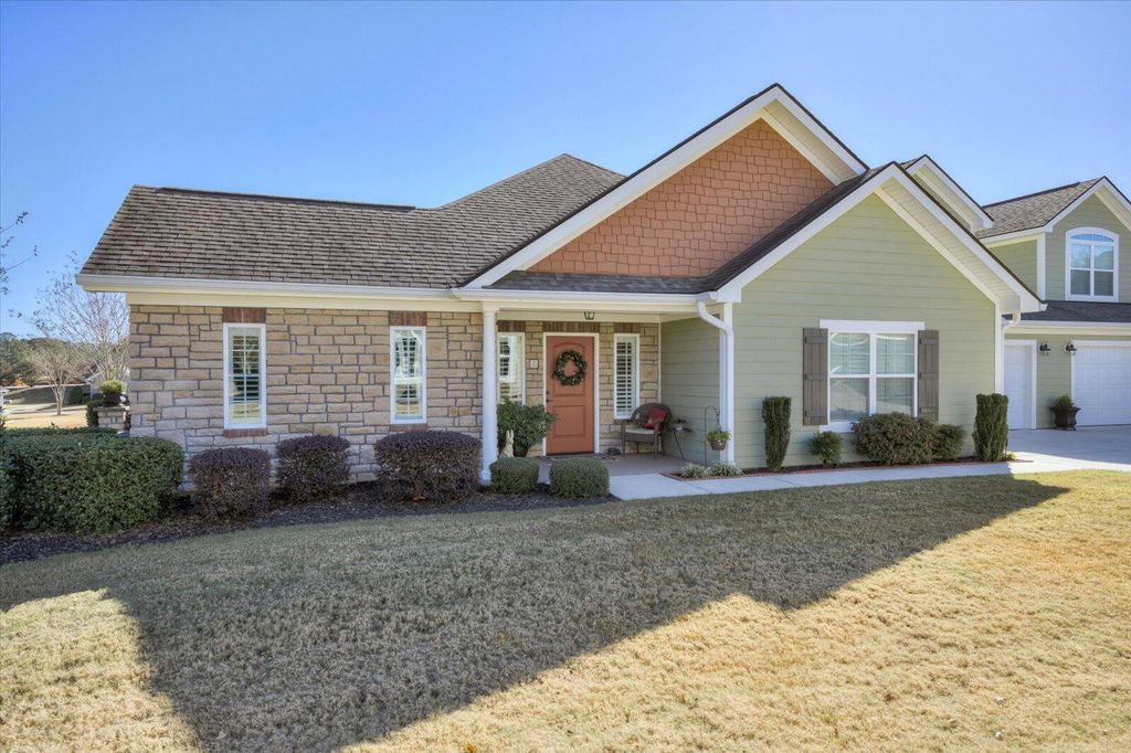 Photo for 210 Harvest Lane Ln, Aiken, SC 29803 (MLS # 214975)