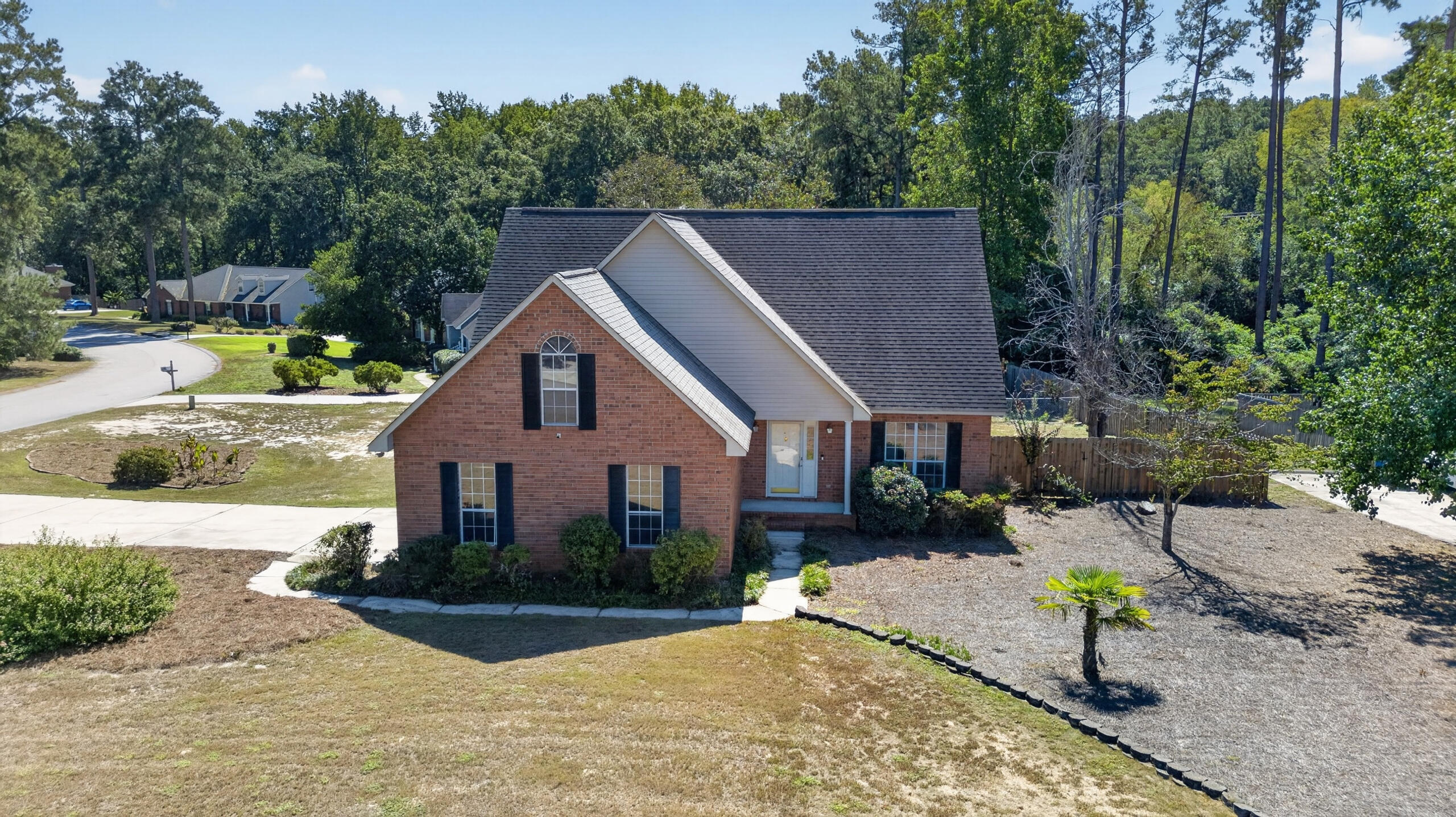 3042 Maplewood Drive
