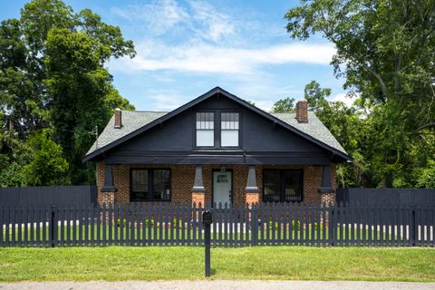 Photo of 227 Kershaw Street NE, Aiken, SC 29801 (MLS # 221029)