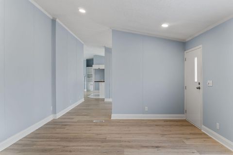 Tiny photo for 566 Centerwood Road, Windsor, SC 29856 (MLS # 220624)