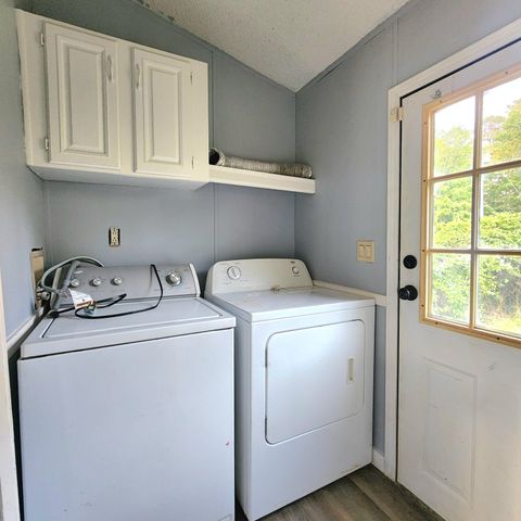 Tiny photo for 137 Breezy Bay Circle, Gilbert, SC 29054 (MLS # 217703)
